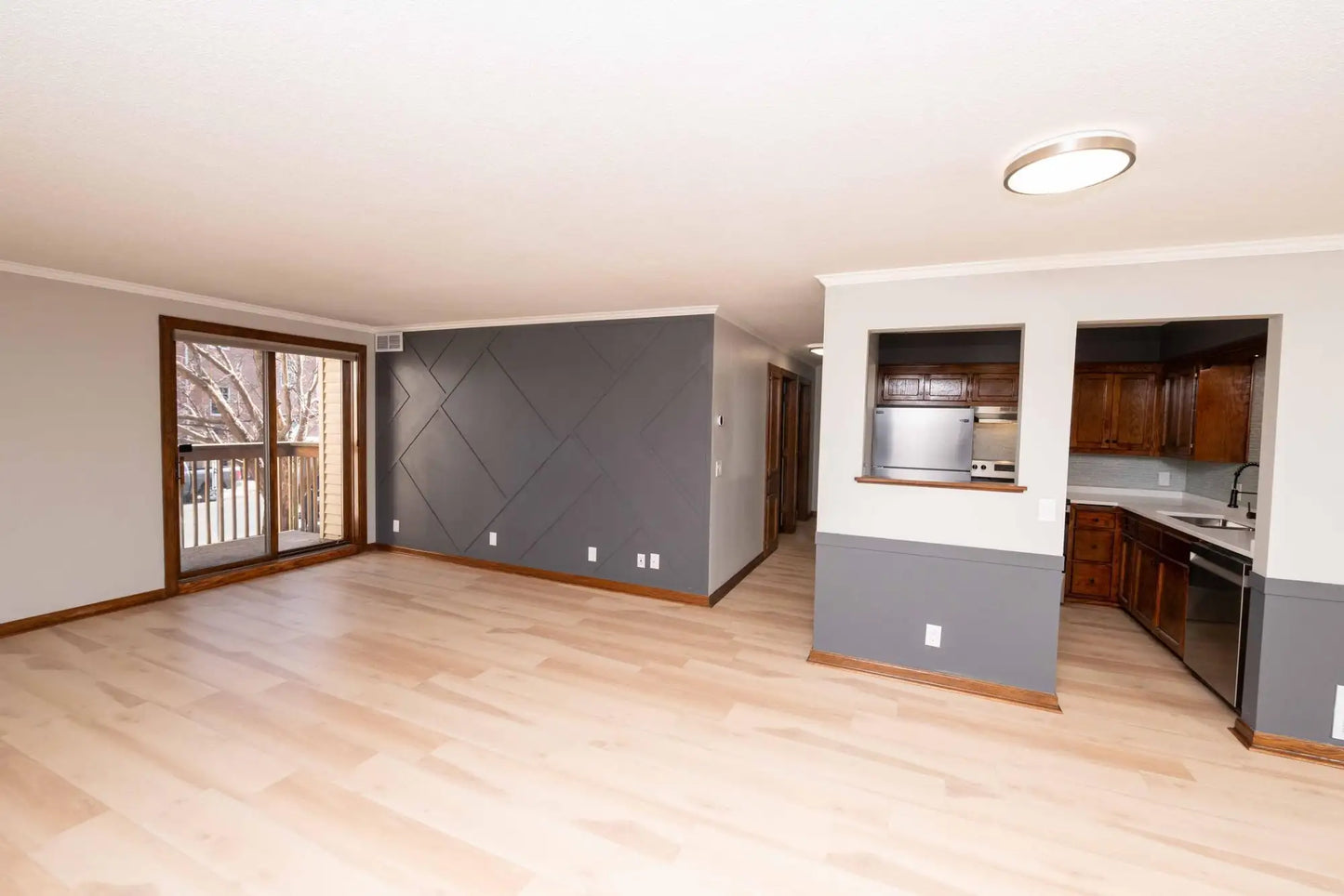 1720 3rd Avenue, Minneapolis, MN 55404