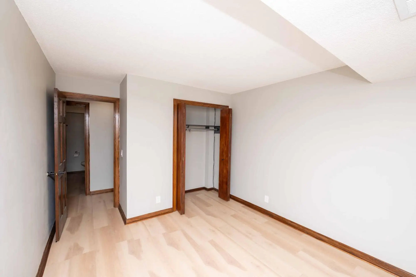 1720 3rd Avenue, Minneapolis, MN 55404