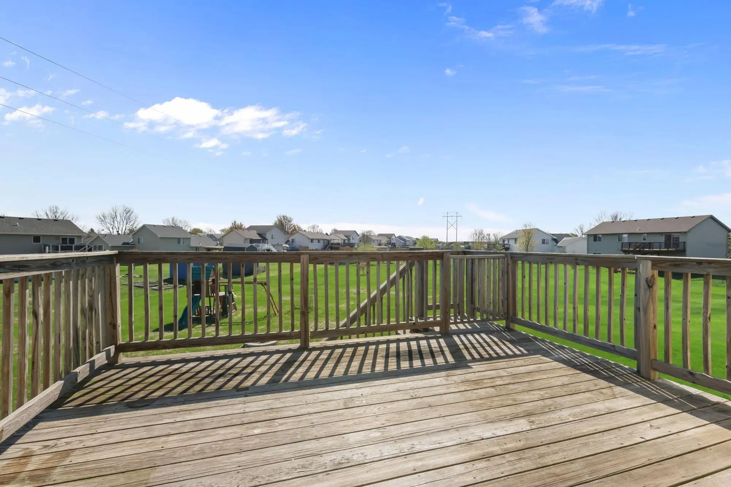 10056 Prescott Drive, Monticello, MN 55362