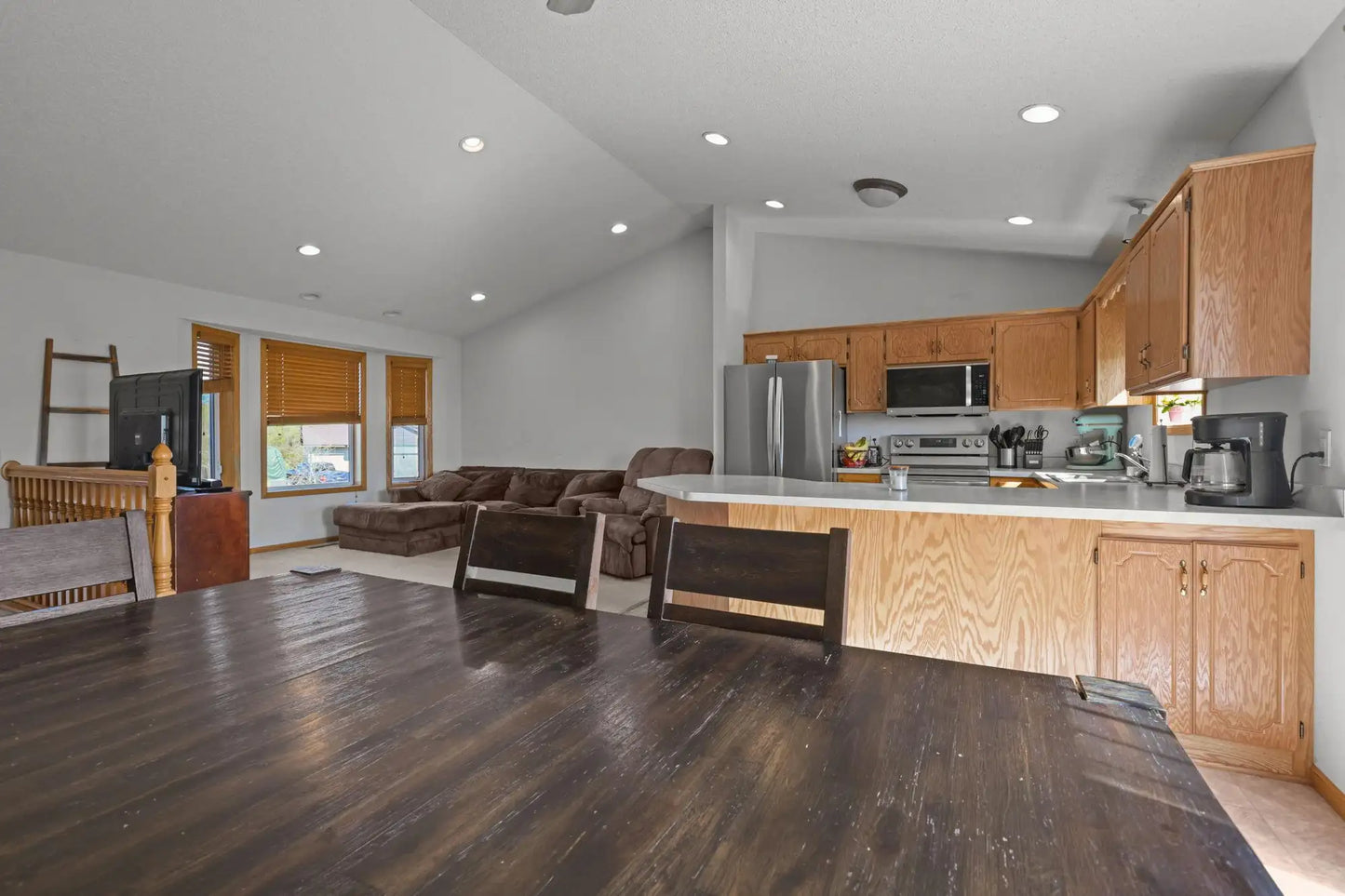 10056 Prescott Drive, Monticello, MN 55362
