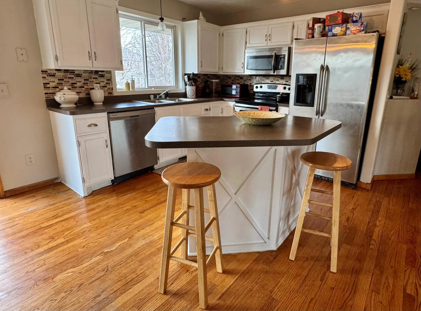 10019 Oakwood Court, Brooklyn Park, MN 55443