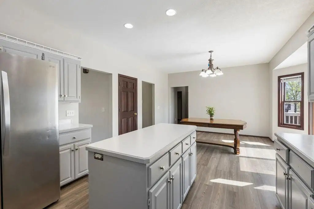 1004 Canterbury Avenue, Buffalo, MN 55313