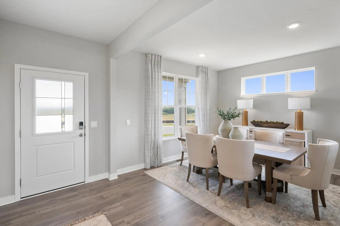 1824 Rainier Drive, Shakopee, MN 55379