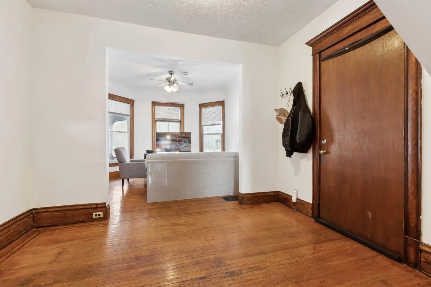 2637 Girard Avenue, Minneapolis, MN 55408