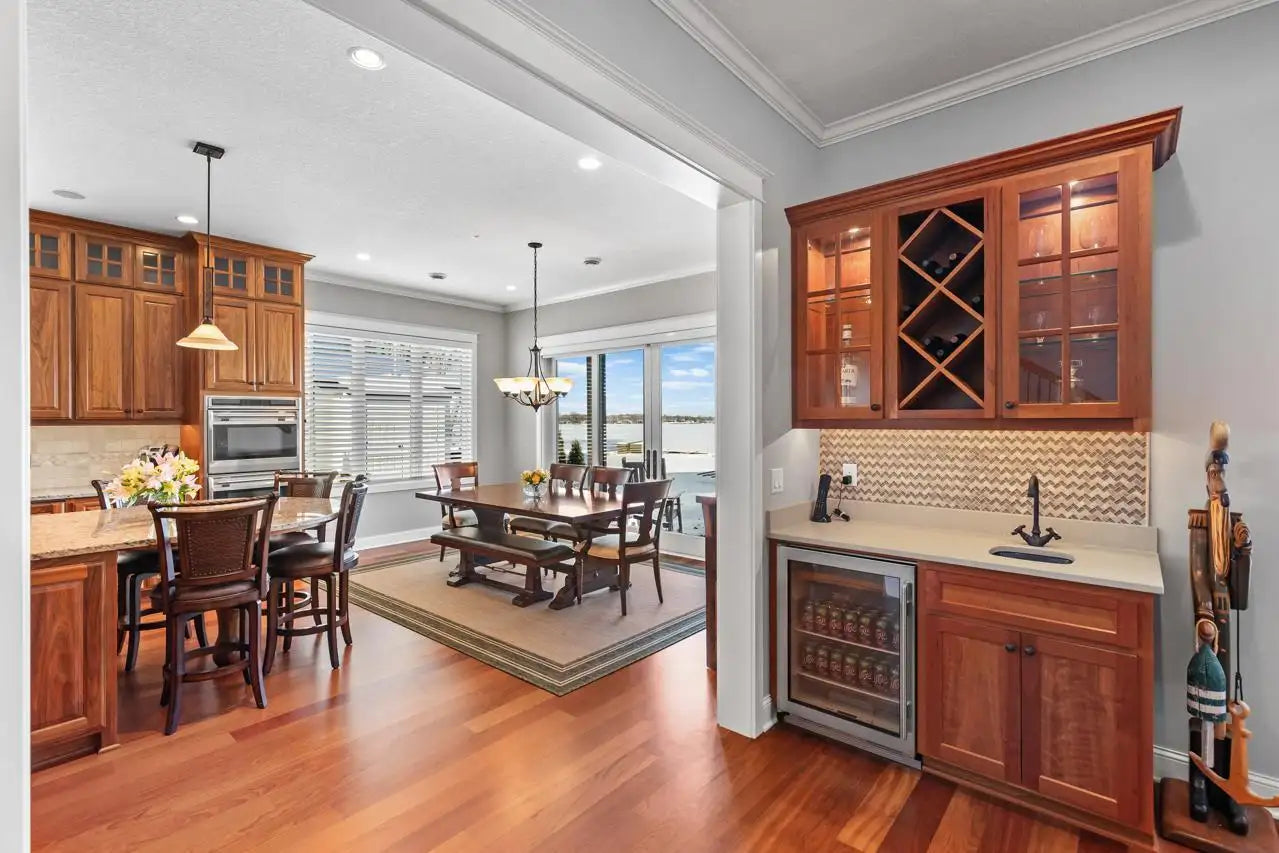 2172 Shadywood Road, Orono, MN 55391