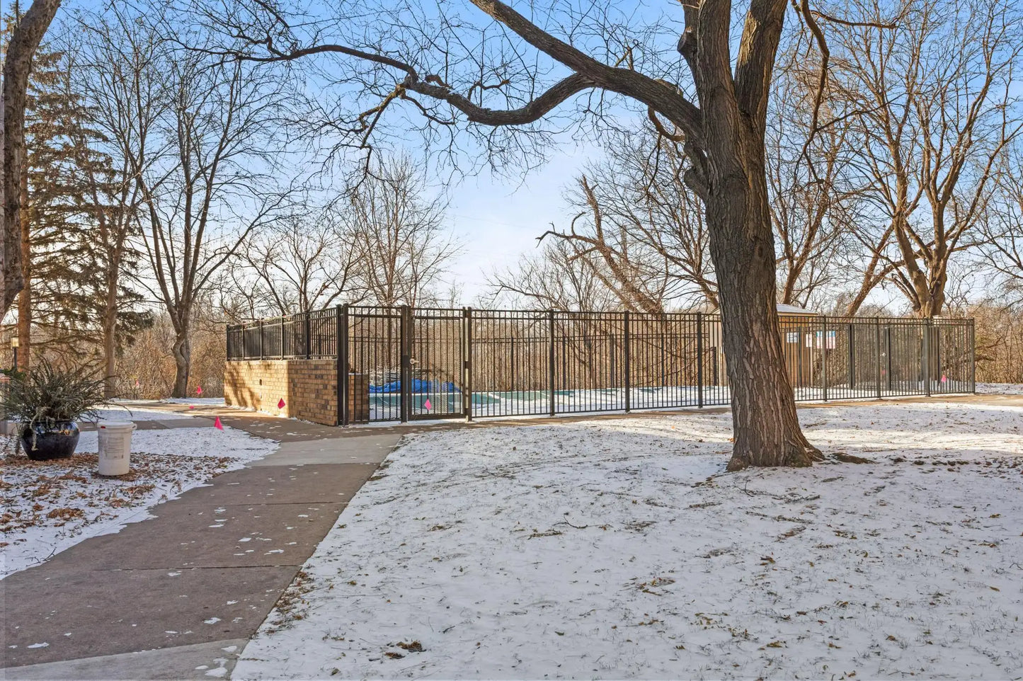 2220 Ridge Drive, Saint Louis Park, MN 55416
