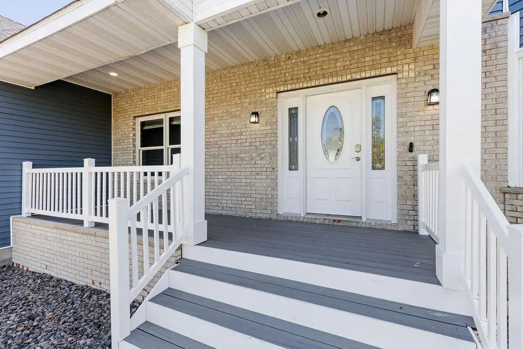 1004 Canterbury Avenue, Buffalo, MN 55313