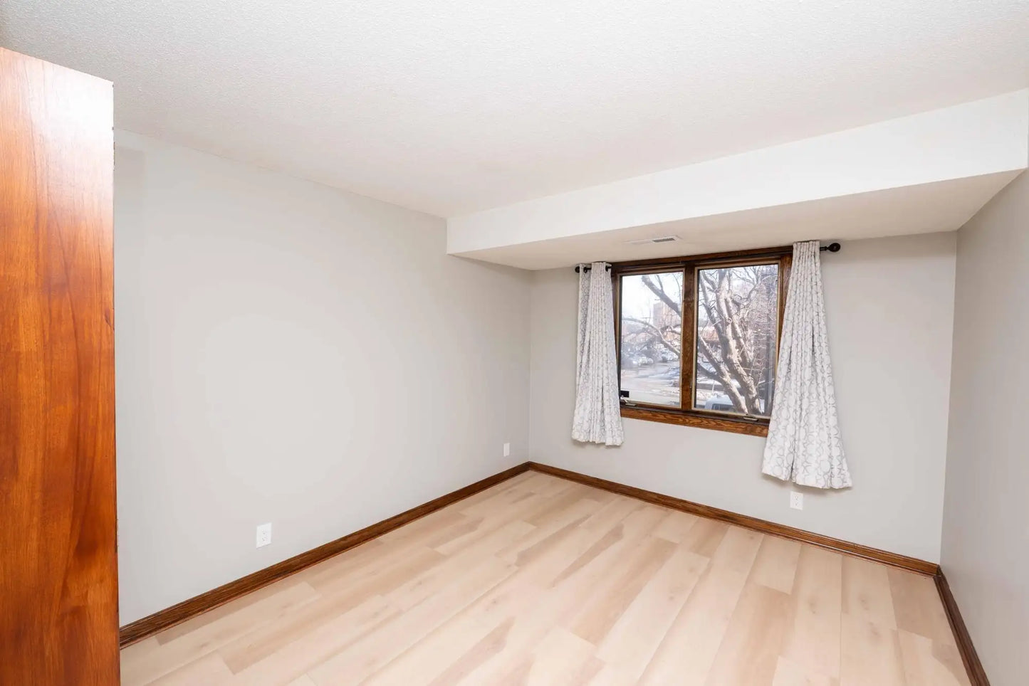 1720 3rd Avenue, Minneapolis, MN 55404