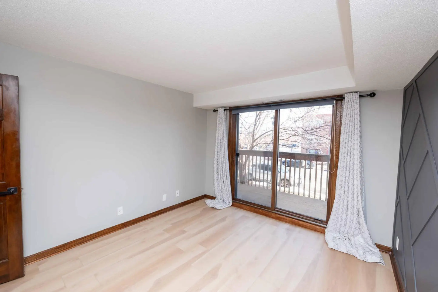 1720 3rd Avenue, Minneapolis, MN 55404