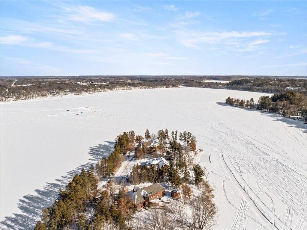 10047 Cove Pointe Road, Brainerd, MN 56401