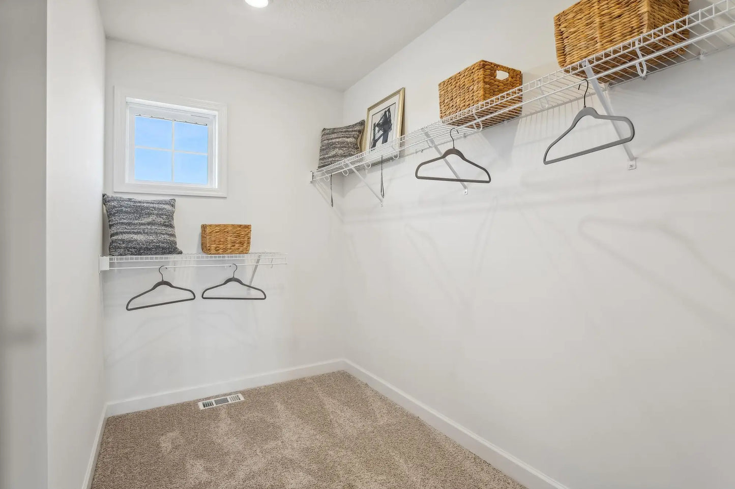 9576 Jada Way, Elko New Market, MN 55020