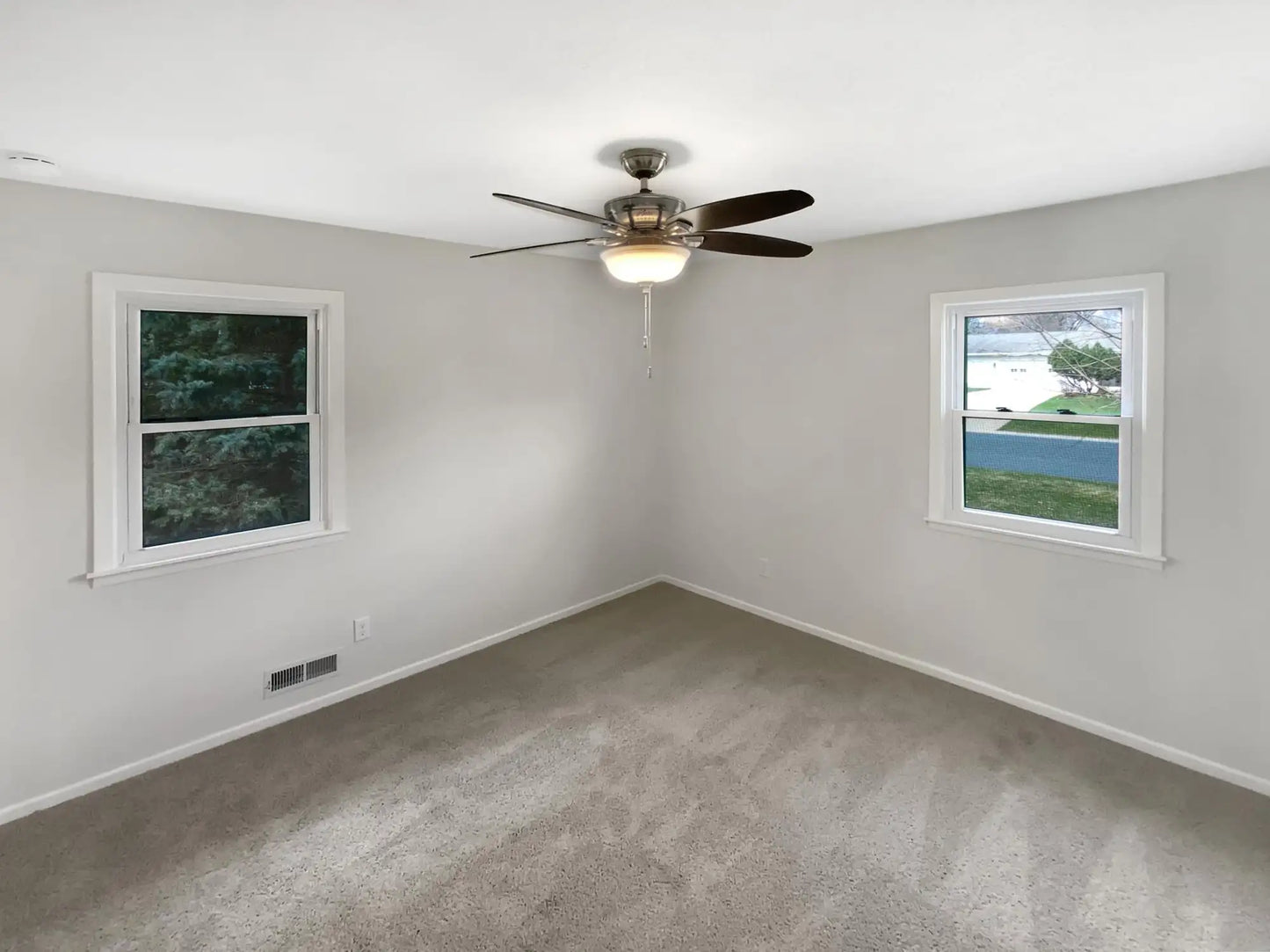 10100 Upton Road, Bloomington, MN 55431