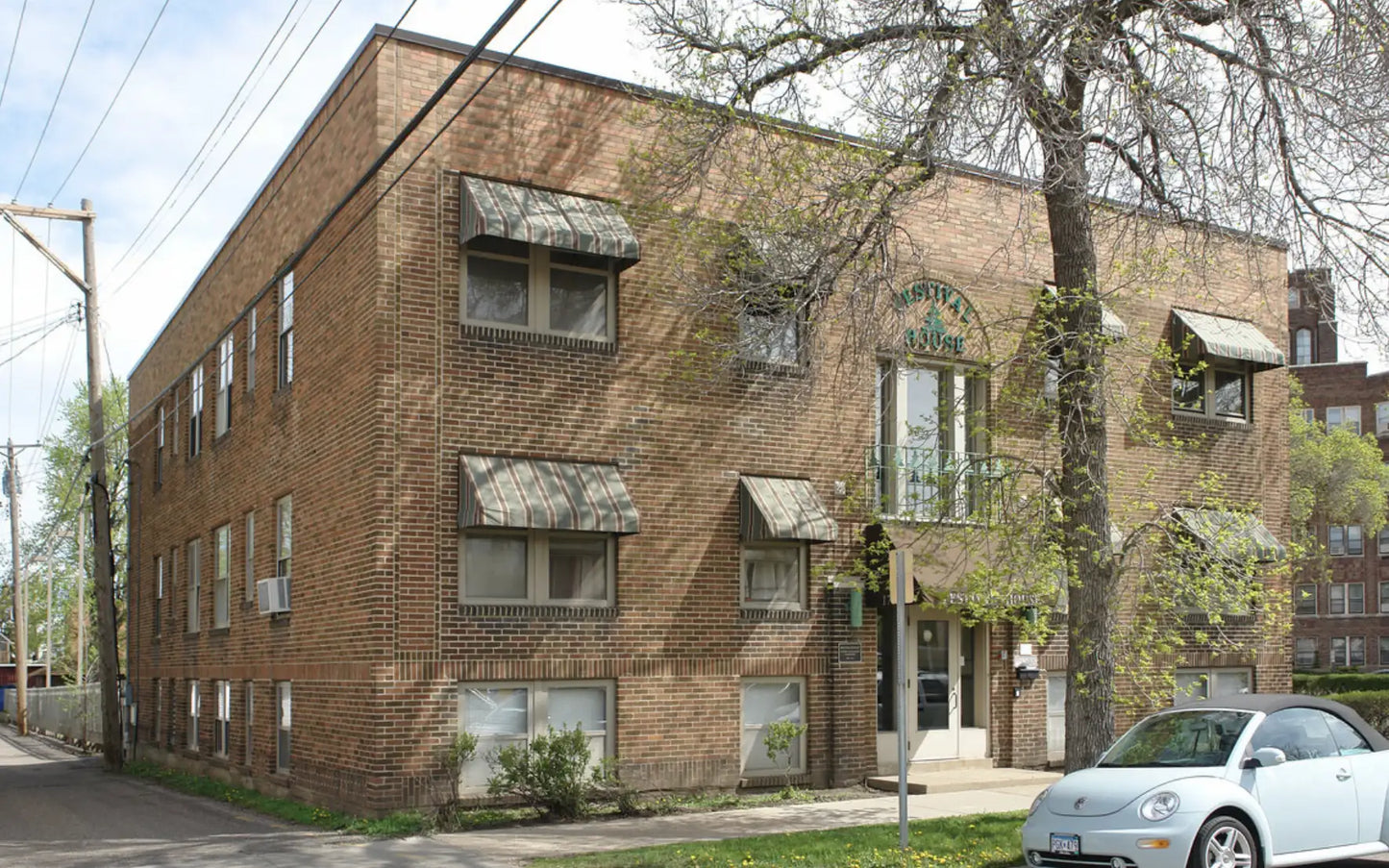 1709 Shields Avenue, Saint Paul, MN 55104