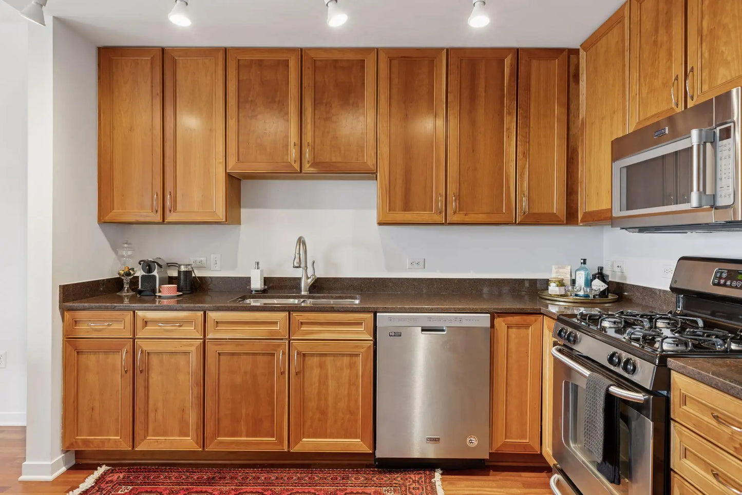 929 Portland Avenue, Minneapolis, MN 55404