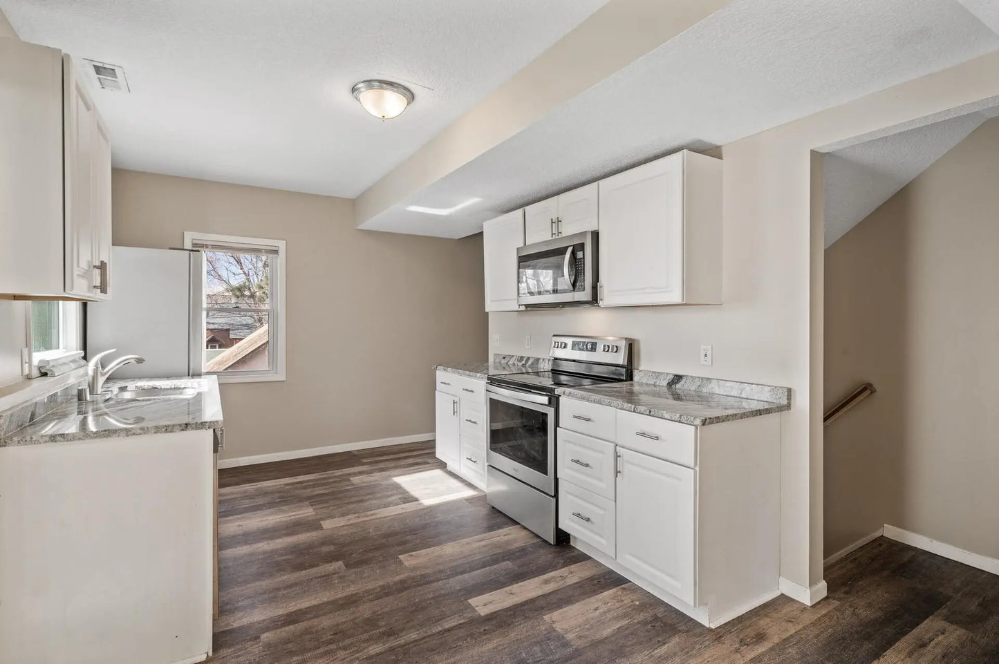 3020 Harriet Avenue, Minneapolis, MN 55408