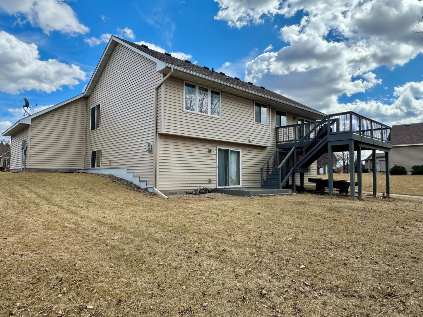 10019 Oakwood Court, Brooklyn Park, MN 55443