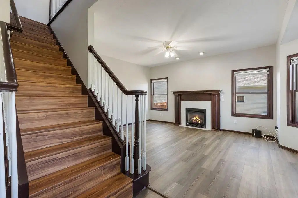 1004 Canterbury Avenue, Buffalo, MN 55313