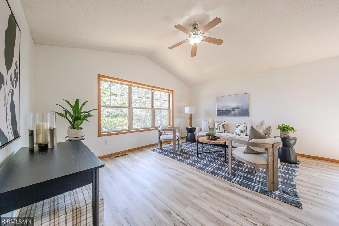 1002 Pleasant View Court, Isanti, MN 55040
