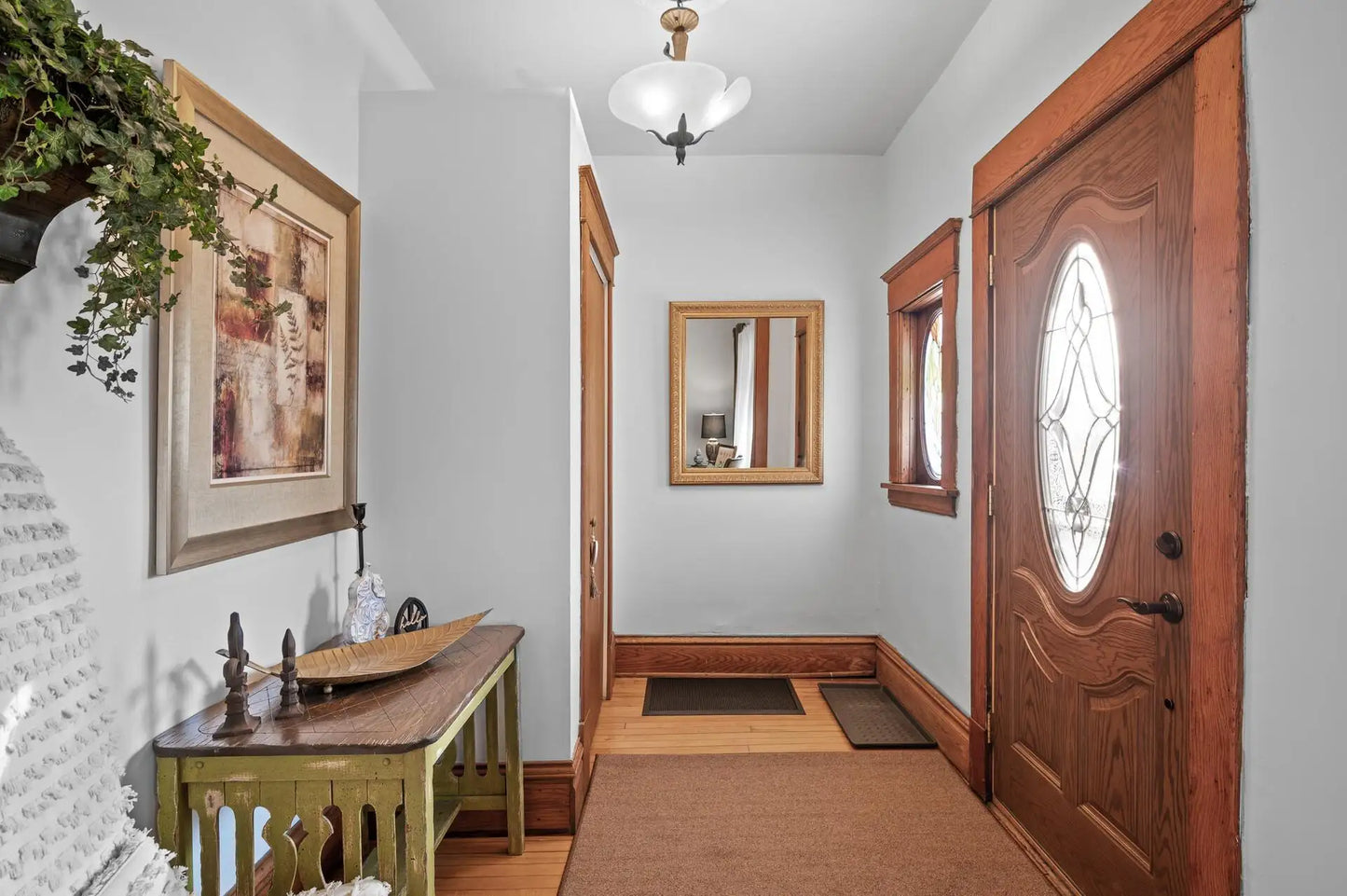 1005 Mclean Avenue, Saint Paul, MN 55106