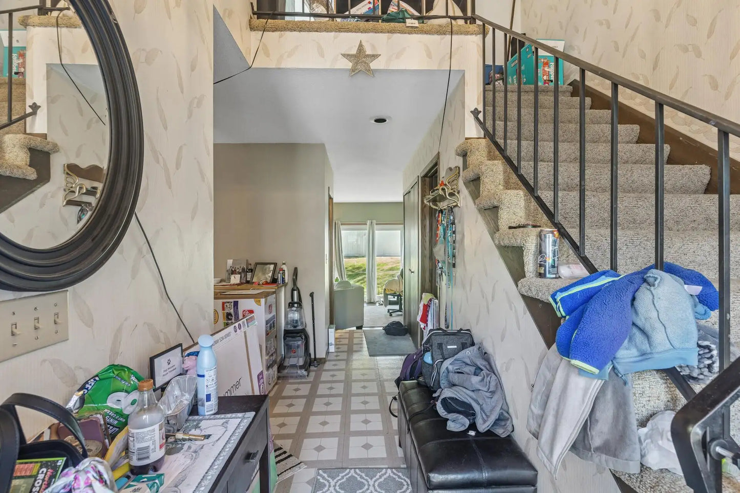 101 Canabury Court, Little Canada, MN 55117