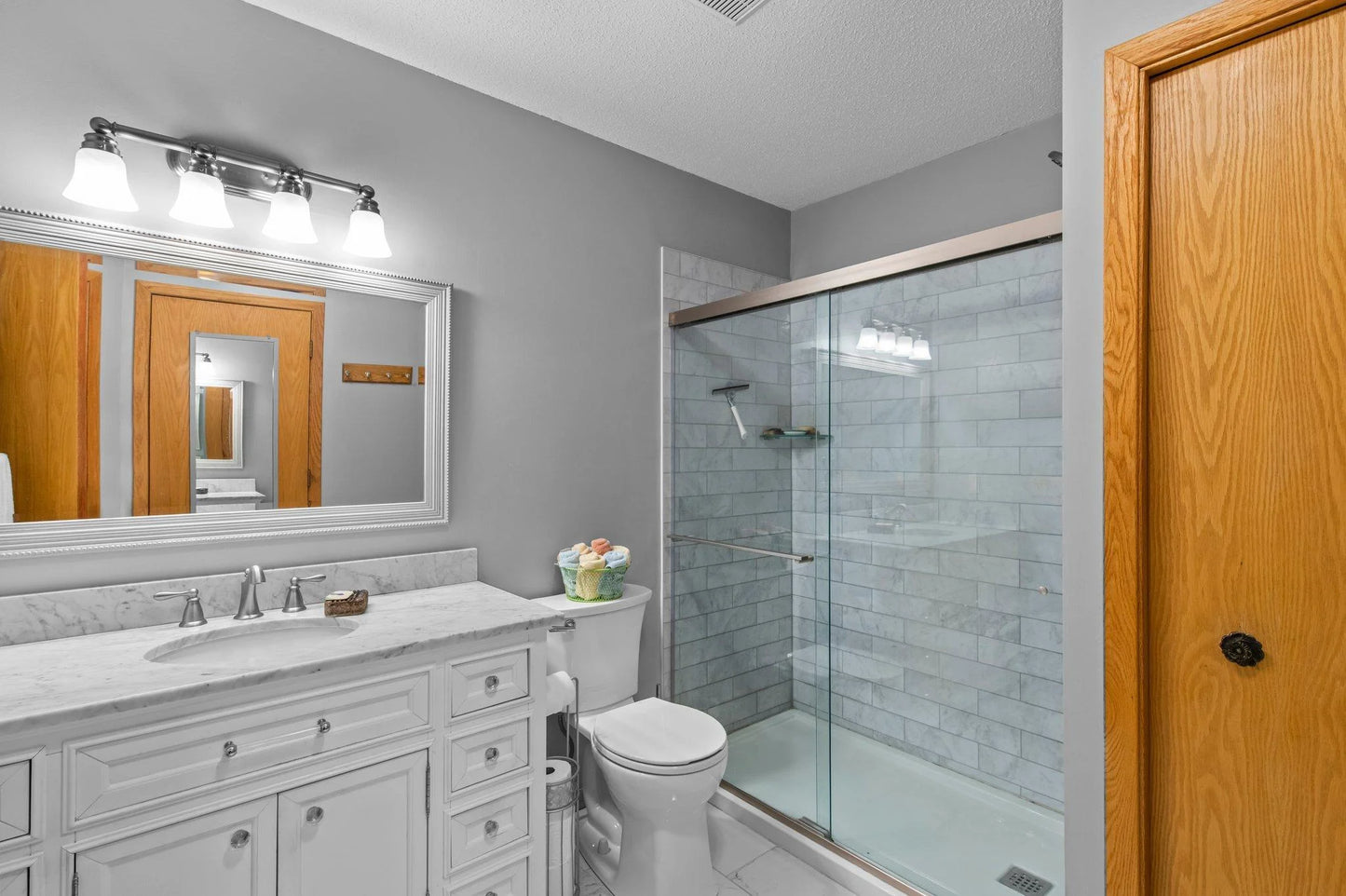 10025 Russell Avenue, Brooklyn Park, MN 55444