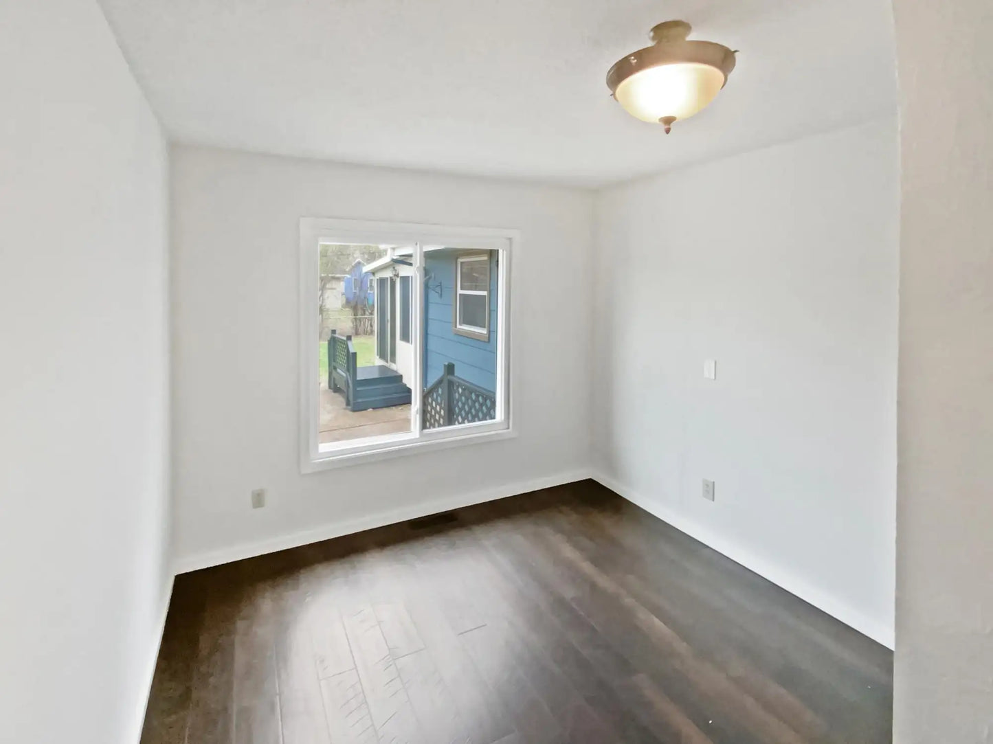 1005 Honeysuckle Lane, Farmington, MN 55024
