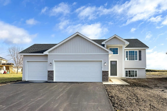 1004 Brandenburg Circle, Waverly, MN 55390