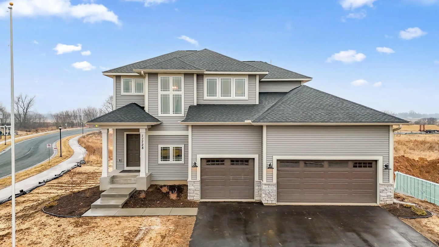 10071 Arrowwood Trail, Woodbury, MN 55129