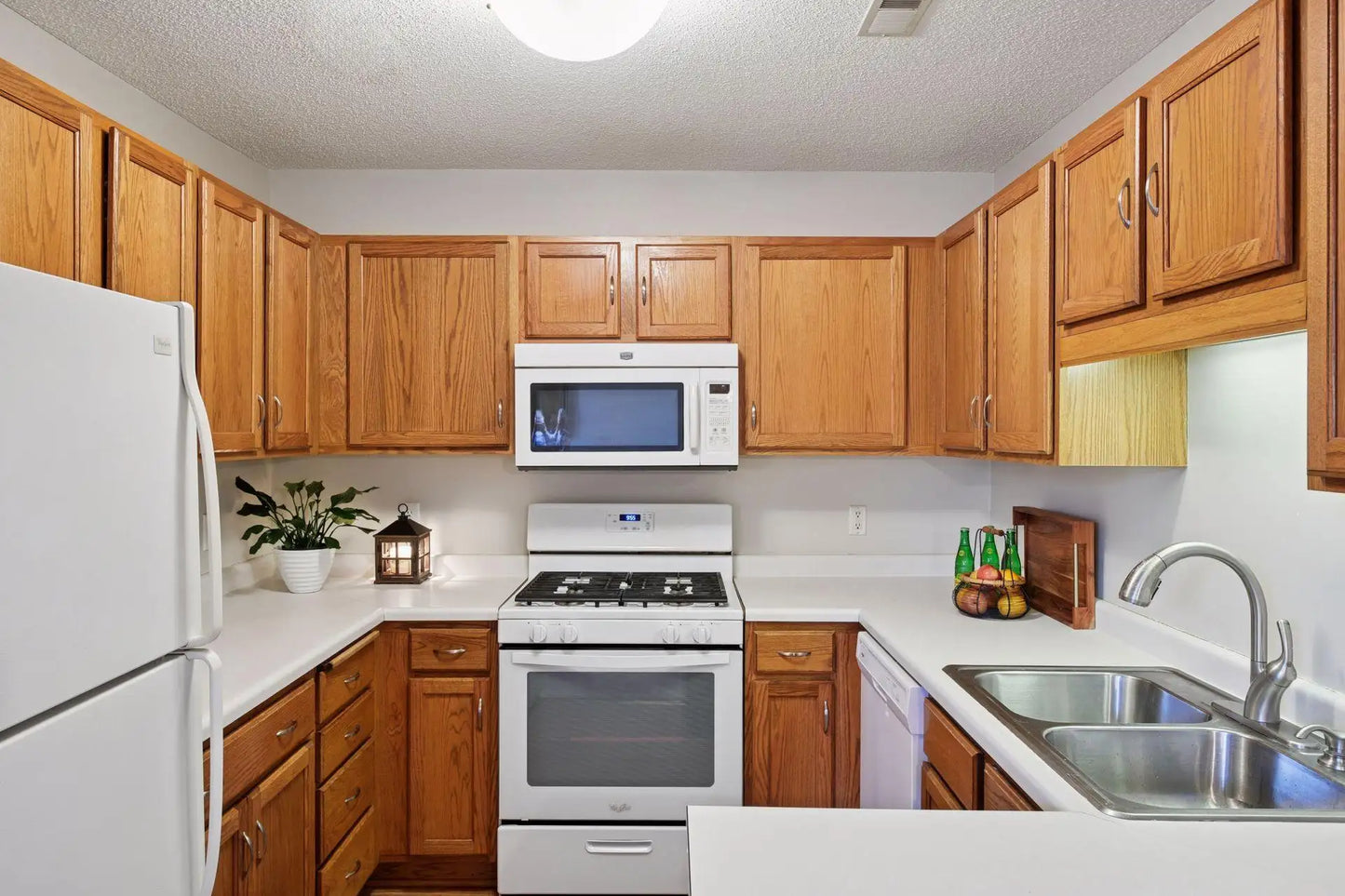 1001 Primrose Lane, Waconia, MN 55387
