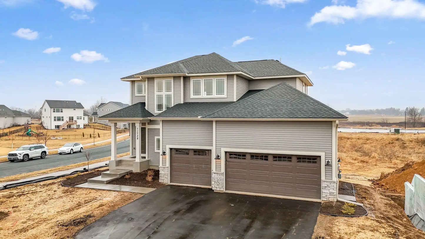 10071 Arrowwood Trail, Woodbury, MN 55129