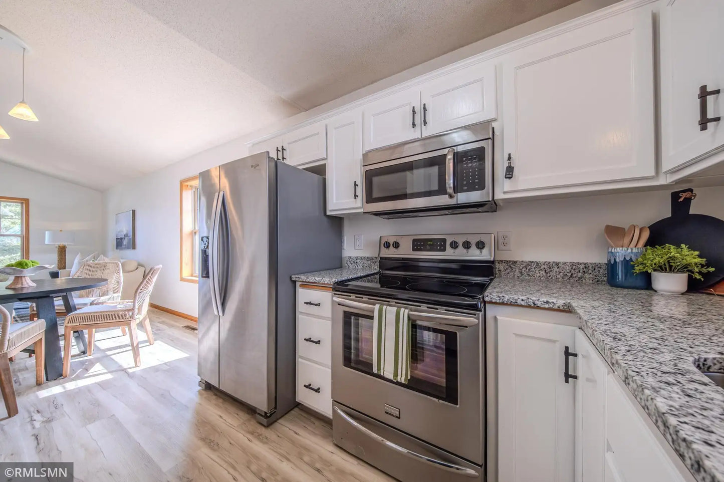 1002 Pleasant View Court, Isanti, MN 55040