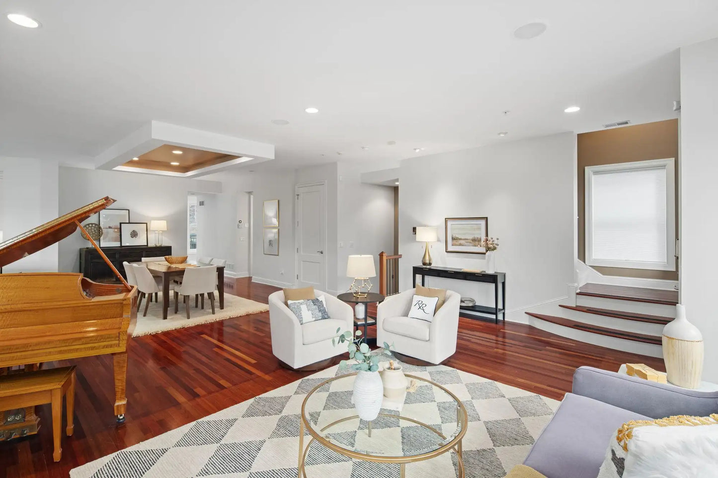 101 Main Street, Minneapolis, MN 55413