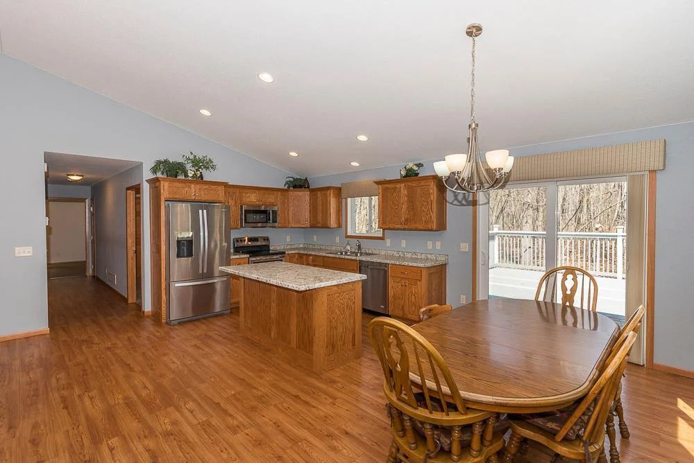 10098 Pin Oak Lane, Brainerd, MN 56401