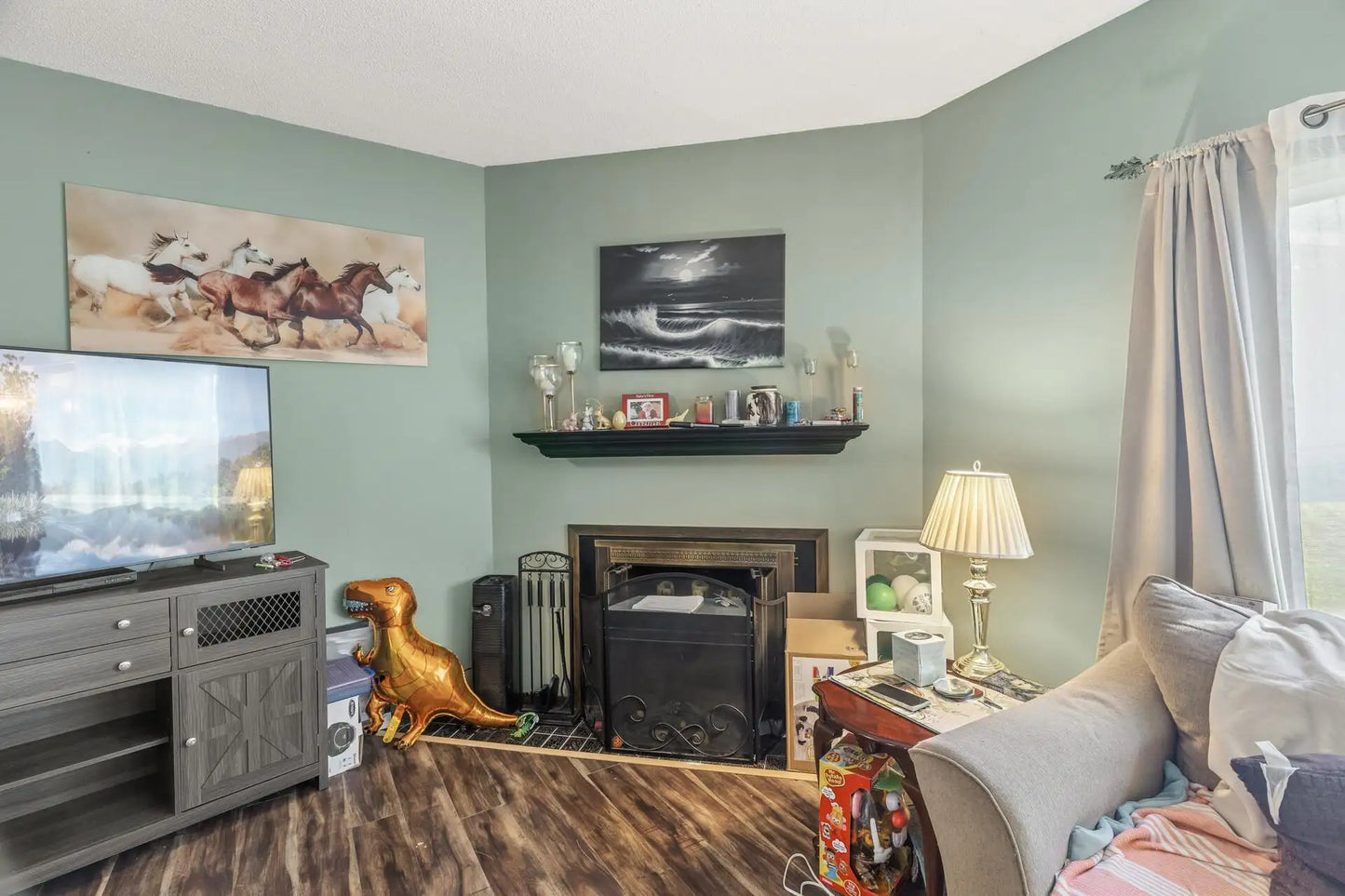 101 Canabury Court, Little Canada, MN 55117
