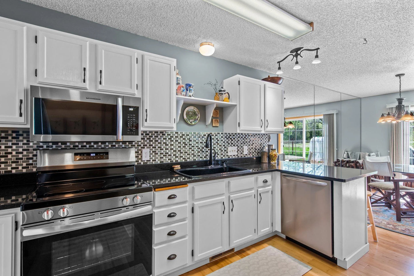 10025 Russell Avenue, Brooklyn Park, MN 55444