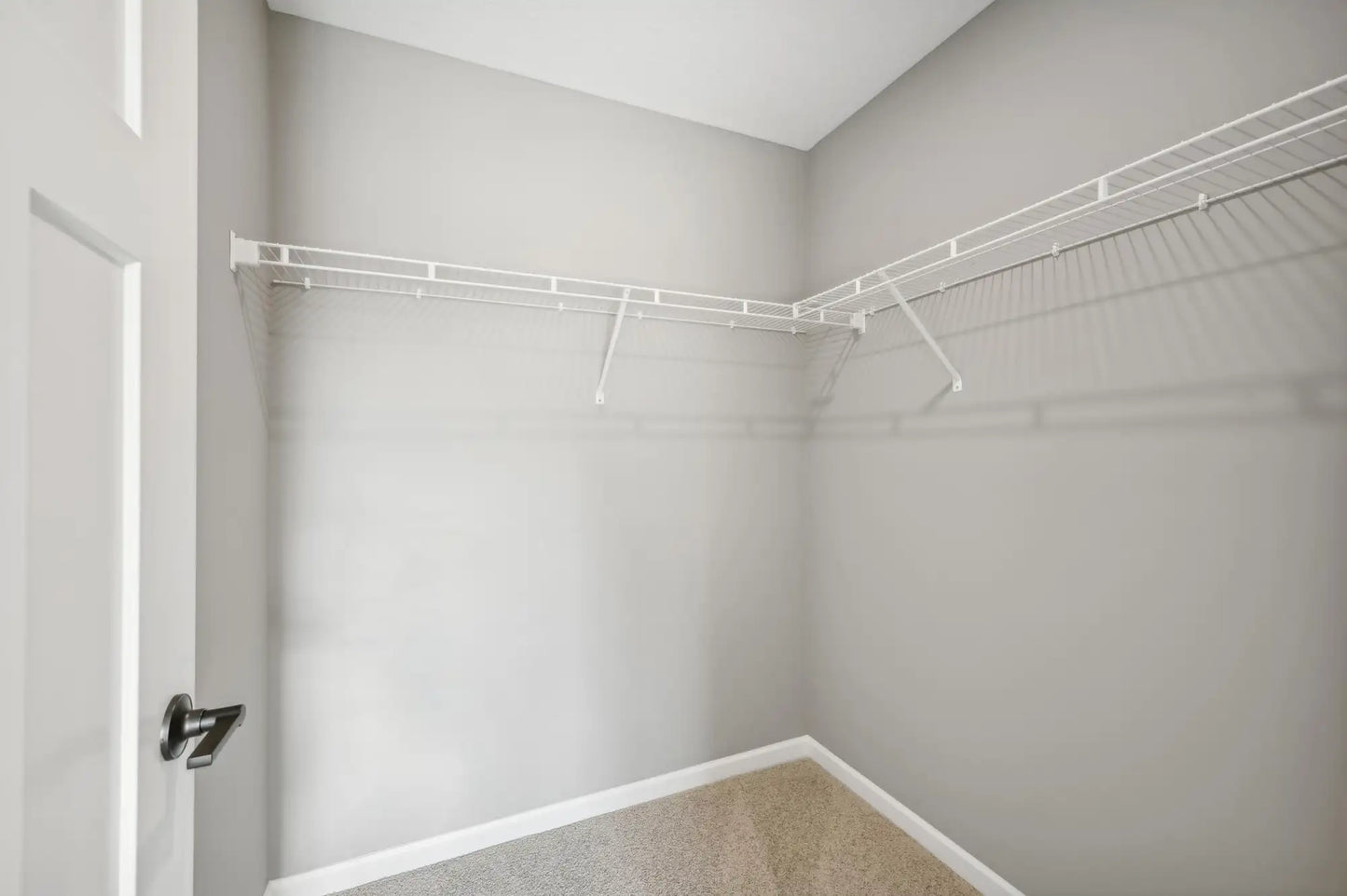 1004 Brandenburg Circle, Waverly, MN 55390