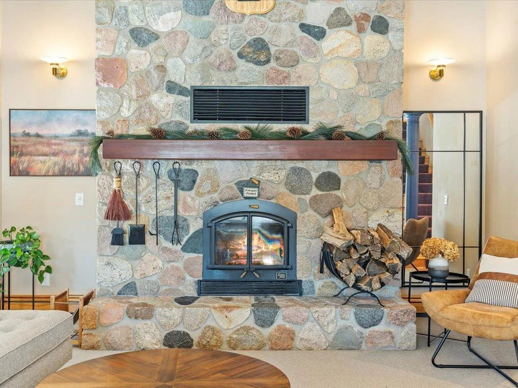 10047 Cove Pointe Road, Brainerd, MN 56401