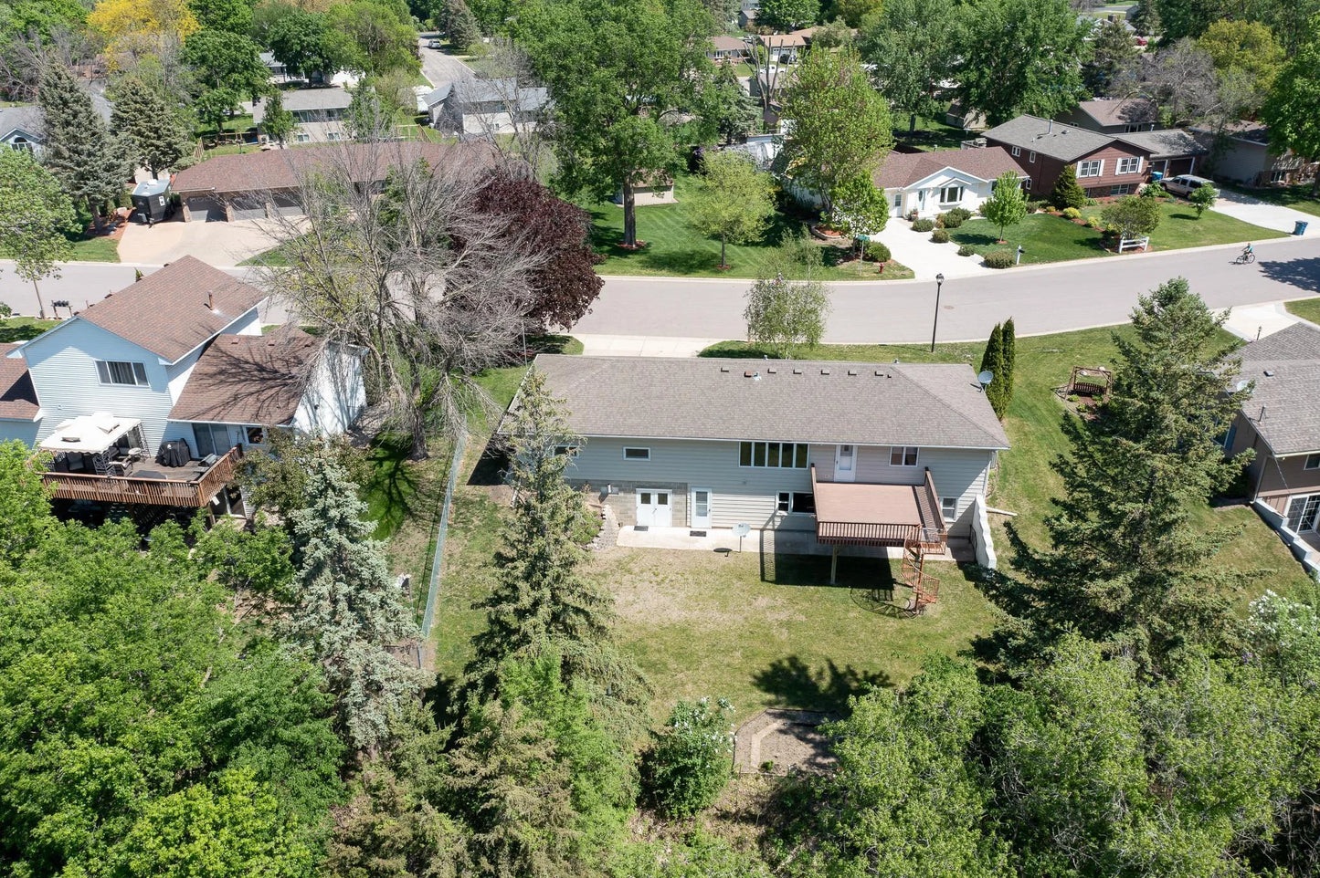 101 Sunset Drive, Belle Plaine, MN 56011