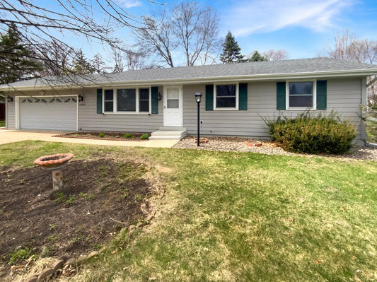 10100 Upton Road, Bloomington, MN 55431