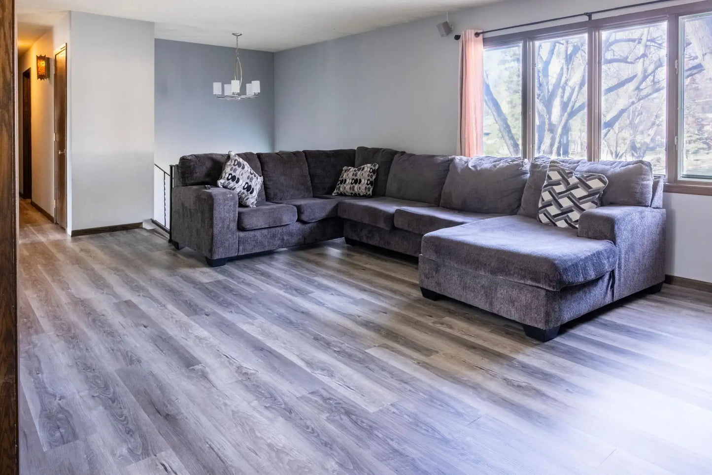 10048 Upton Road, Bloomington, MN 55431