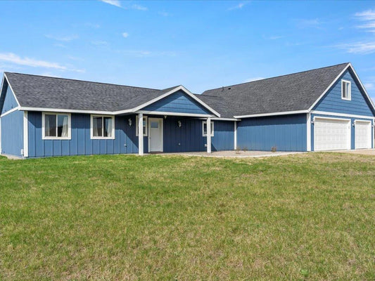 17157 Yellow Brick Road, Brainerd, MN 56401
