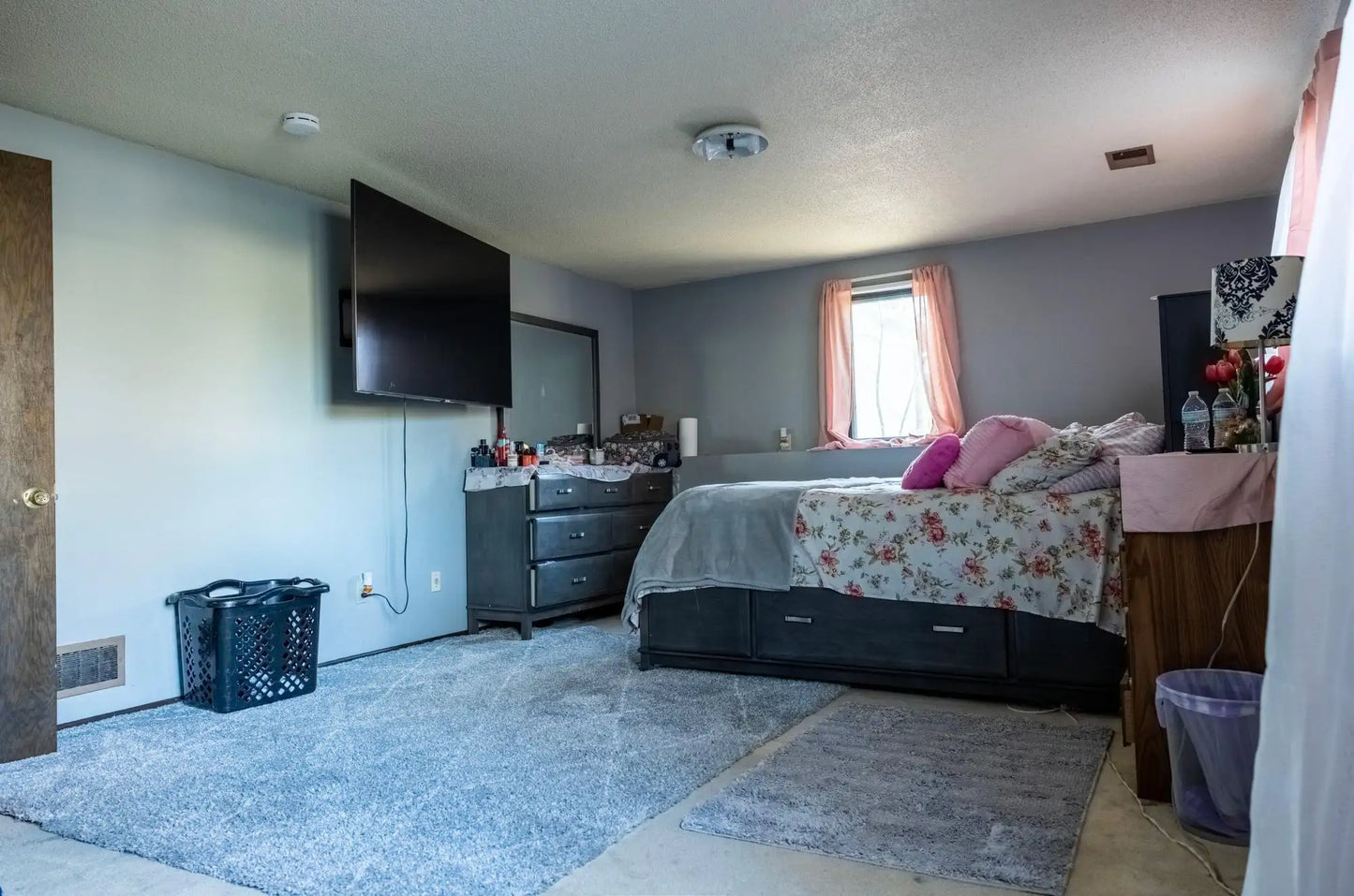 10048 Upton Road, Bloomington, MN 55431