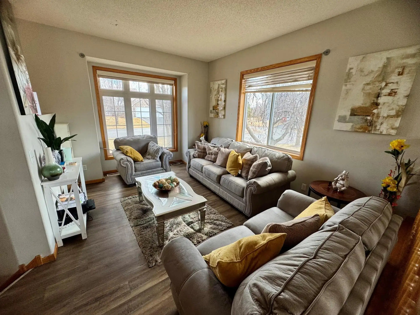 10019 Oakwood Court, Brooklyn Park, MN 55443