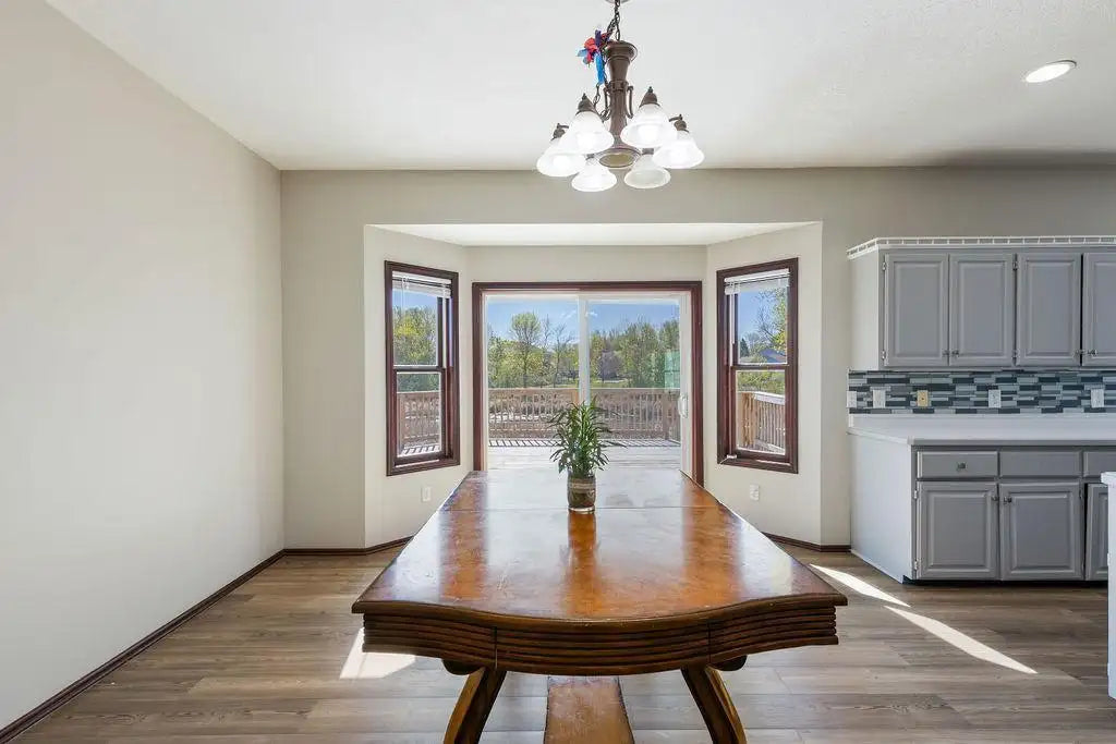 1004 Canterbury Avenue, Buffalo, MN 55313