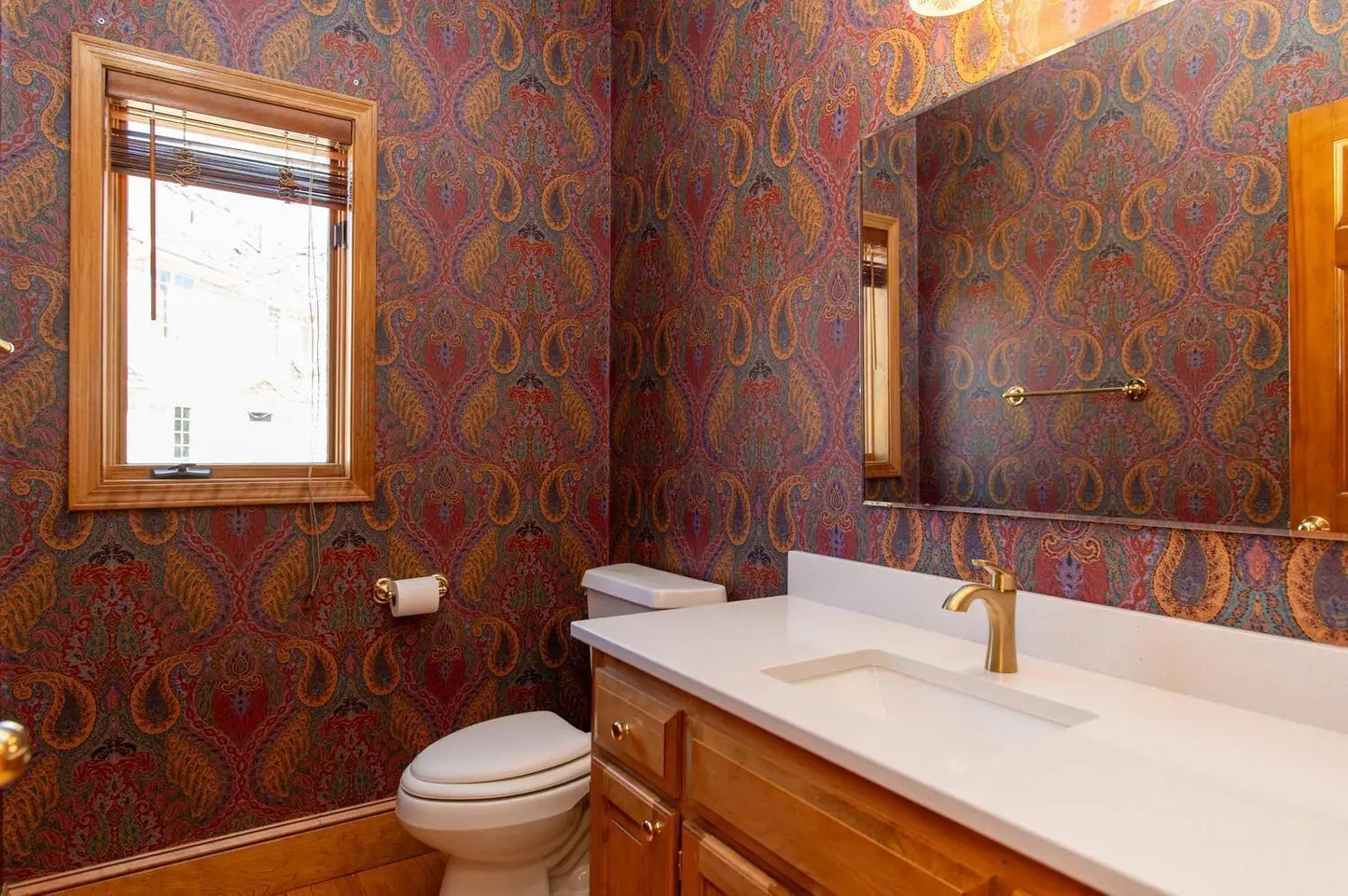 10127 Trotters Path, Eden Prairie, MN 55347
