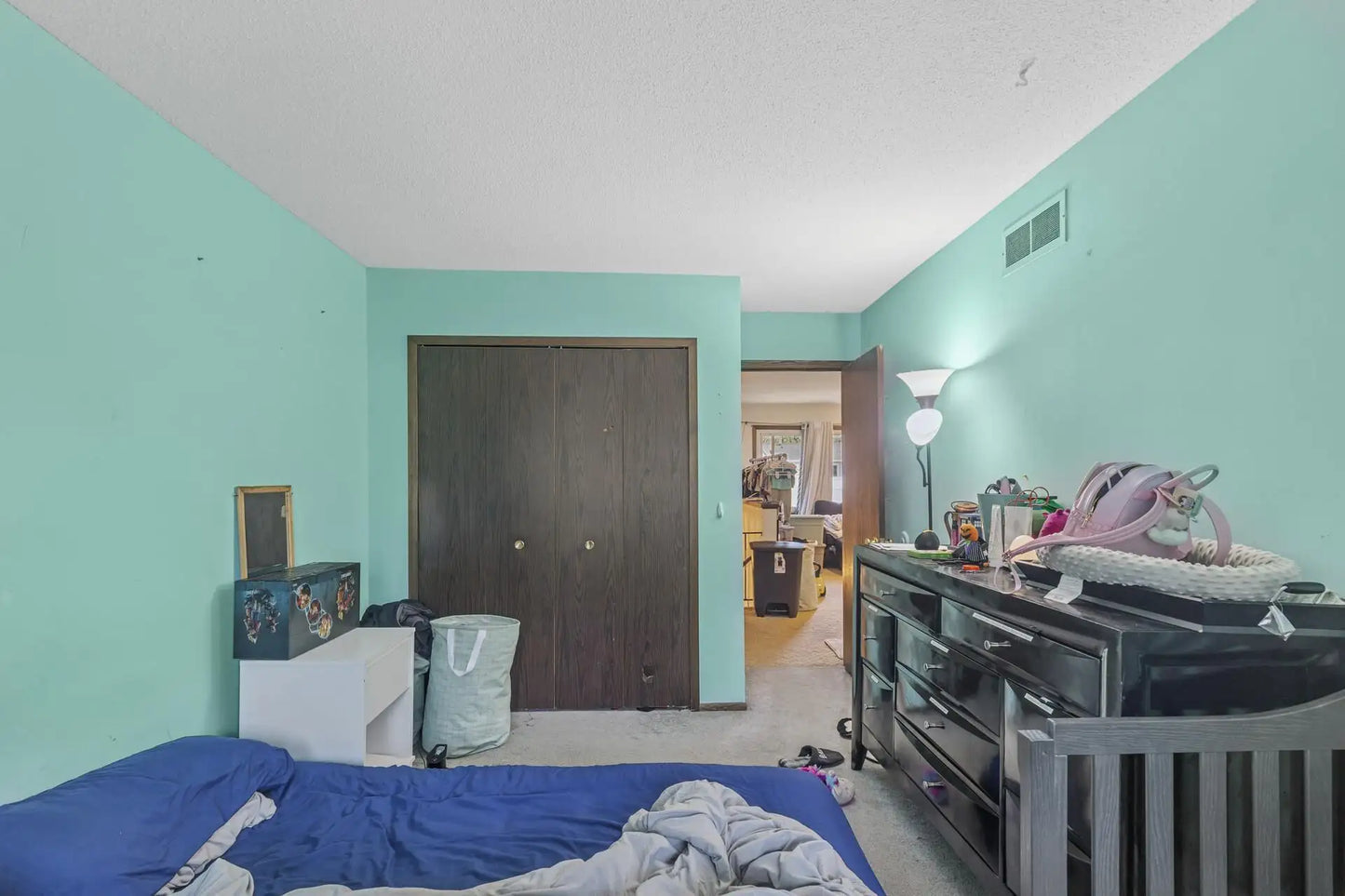 101 Canabury Court, Little Canada, MN 55117