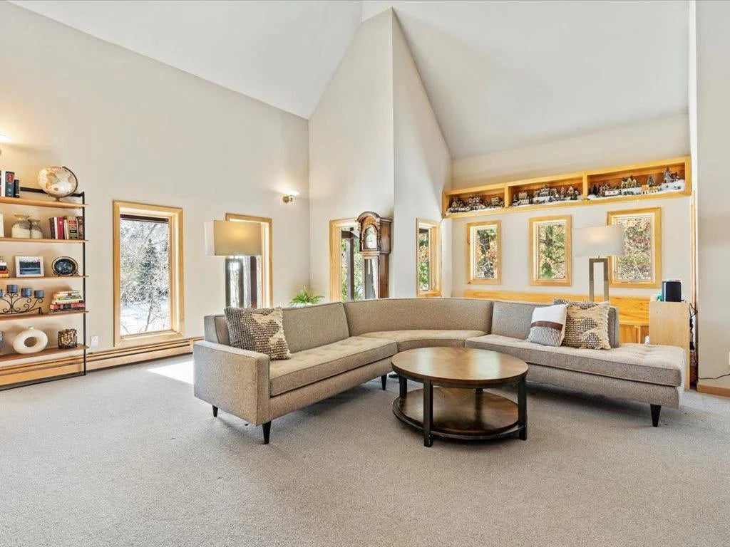 10047 Cove Pointe Road, Brainerd, MN 56401