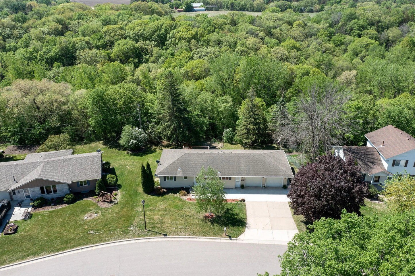 101 Sunset Drive, Belle Plaine, MN 56011